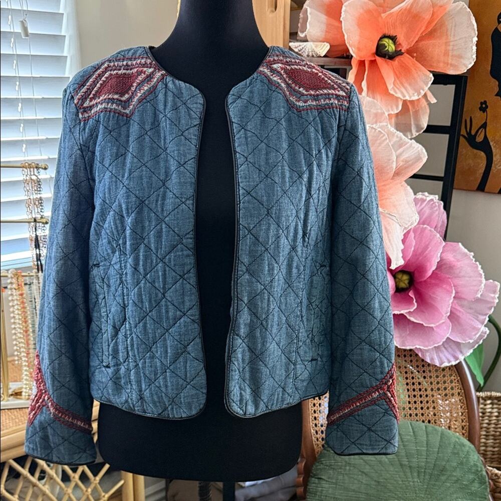 Forever 21 Blue Denim Quilted Diamond Embroidered Open Front Cropped Boho Jacket